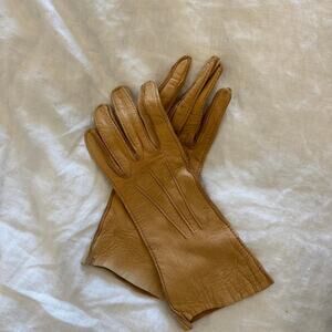 Women’s Vintage Tan Deerskin Leather Gloves Size 6.5 Classic Soft Leather